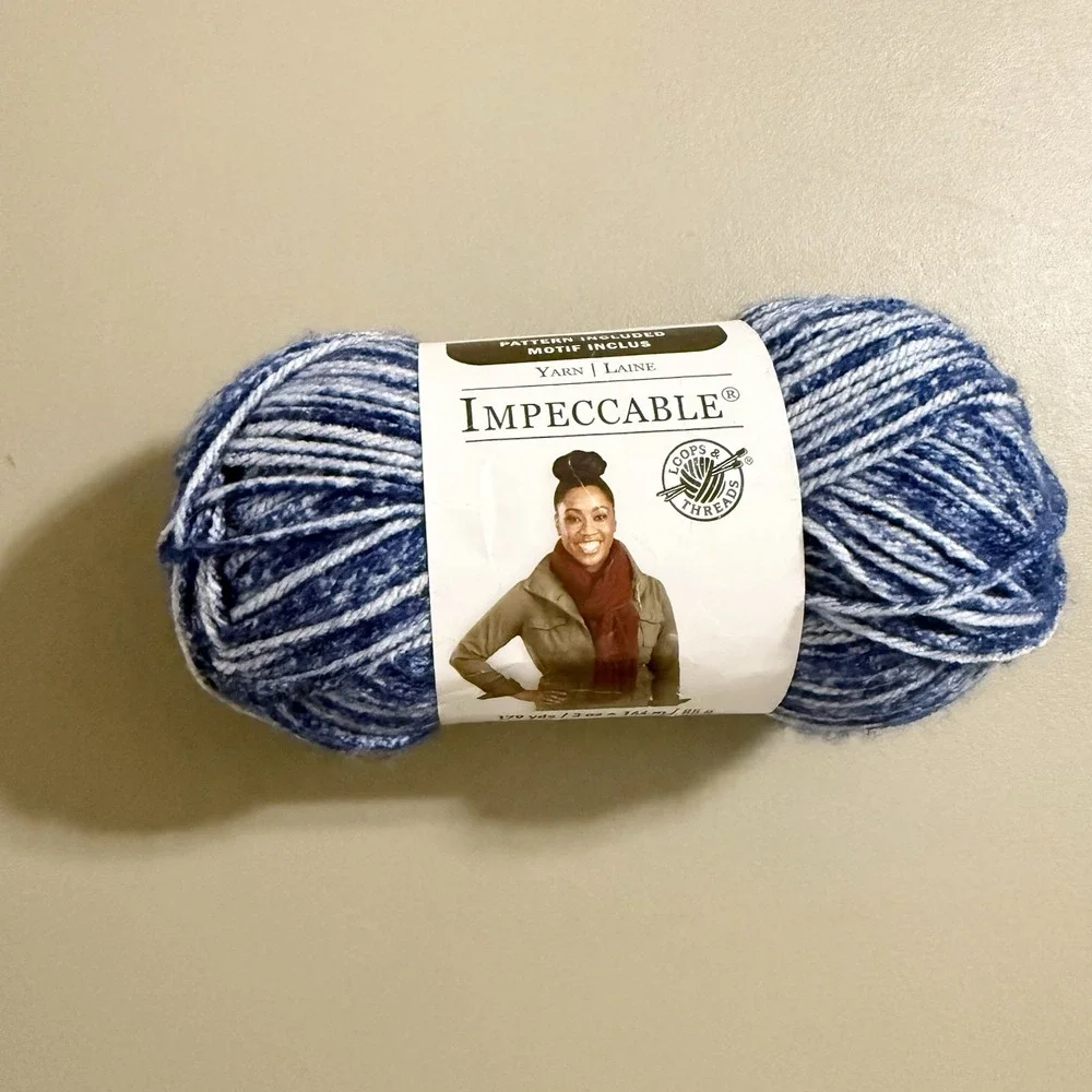 New Impeccable Blue Indigo Acrylic‎ Yarn Skein 6mm 4.5 Oz Loops And Threads